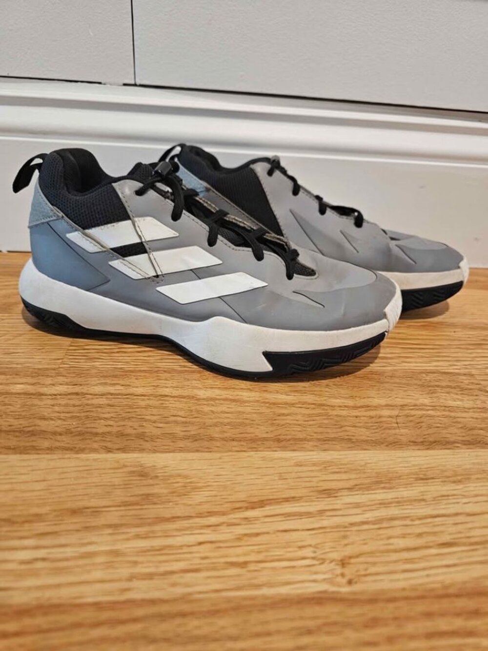 Adidas Cross 'Em Up Select Mid Basketball Shoes - Size 3.5 - Picture 2 of 5